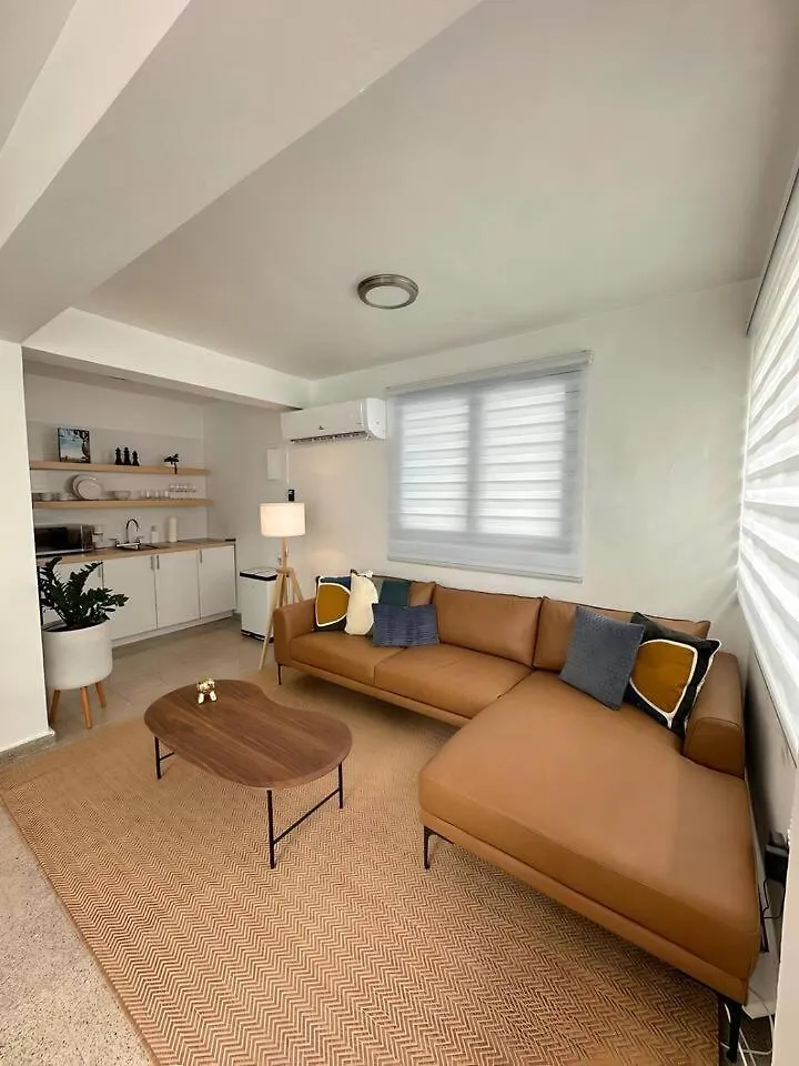 Beautifully Renovated 3 Rooms Home I San Juan Holiday home