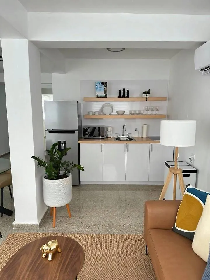 Beautifully Renovated 3 Rooms Home I San Juan